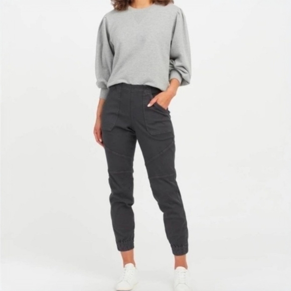 SPANX Pants - SPANX Gray Utility Jogger Pants Medium Tapered Pull-On Stretch Athleisure Travel
